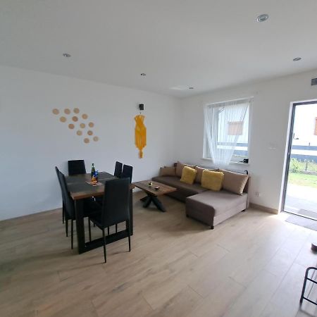 Apartamenty Bursztynowa Zatoka - Leba - Nowecin Exterior photo