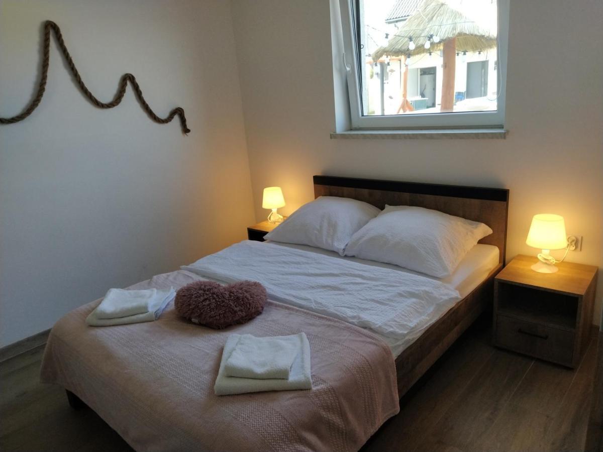 Apartamenty Bursztynowa Zatoka - Leba - Nowecin Exterior photo